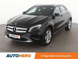 Schwarz Gebraucht 2017 Mercedes GLA180 Urban SUV | 18.230 € (Fairer Preis)