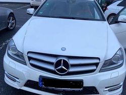 Weiß Gebraucht 2012 Mercedes C180 Coupé | 9.800 € (Etwas zu teuer)