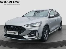 Silber Gebraucht 2023 Ford Focus ST-Line X Kombi | 23.775 € (Guter Preis)