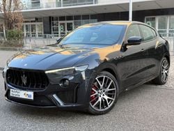 Schwarz Gebraucht 2020 Maserati Levante SUV | 58.990 €