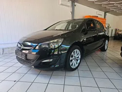 Schwarz Gebraucht 2013 Opel Astra Active Limousine | 4.990 € (Fairer Preis)