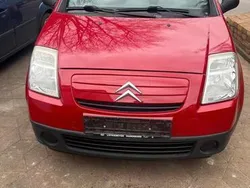 Rot Gebraucht 2004 Citroën C2 Kleinwagen | 1.500 € (Fairer Preis)