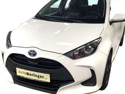 Super white 2 Gebraucht 2022 Toyota Yaris Hybrid Comfort Kleinwagen | 15.300 € (Guter Preis)