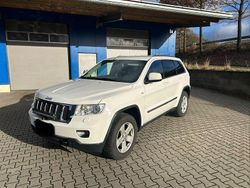 Weiß Gebraucht 2011 Jeep Grand Cherokee Limited SUV | 12.400 € (Etwas zu teuer)