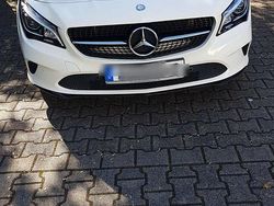 Weiß Gebraucht 2016 Mercedes CLA180 Shooting Brake Kombi | 15.200 € (Fairer Preis)