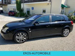 Schwarz Gebraucht 2004 Opel Signum Sport Kombi | 2.650 € (Fairer Preis)