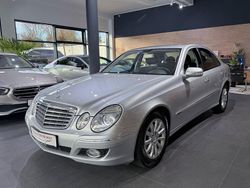 Silber Gebraucht 2008 Mercedes E200 Elegance Limousine | 6.900 € (Fairer Preis)