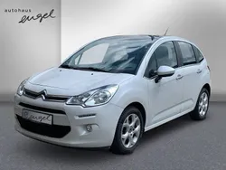 Perlmutt weiß metallic Gebraucht 2015 Citroën C3 PureTech Kleinwagen | 7.939 € (Etwas zu teuer)