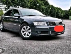 Grau Gebraucht 2003 Audi A8 Limousine | 6.000 €