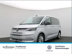 Reflexsilber metallic Gebraucht 2024 VW T7 Life Van | 51.880 € (Superpreis)