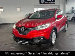 Rot Gebraucht 2016 Renault Kadjar Life SUV | 13.850 € (Etwas zu teuer)