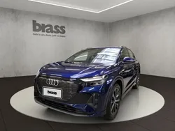 Navarrablau metallic Gebraucht 2024 Audi Q4 e-tron S-Line SUV | 54.700 €
