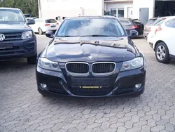Schwarz Gebraucht 2011 BMW 318 Sport Line Limousine | 4.990 € (Superpreis)