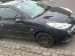 Schwarz Gebraucht 2012 Peugeot 206+ Kleinwagen | 1.400 € (Superpreis)
