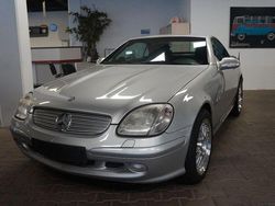 Silber Gebraucht 2003 Mercedes SLK320 Cabrio | 16.990 €