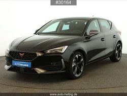 Mitternachtsschwarz Gebraucht 2024 Cupra Leon Kombi | 24.990 € (Superpreis)