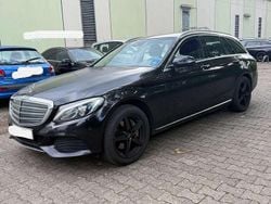 Schwarz Gebraucht 2017 Mercedes C250 Business Kombi | 10.850 € (Guter Preis)