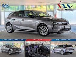 Grau Gebraucht 2023 Opel Astra Business Edition Limousine | 16.450 € (Guter Preis)