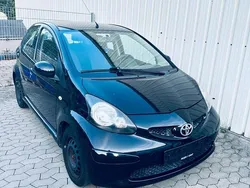 Schwarz Gebraucht 2009 Toyota Aygo City Kleinwagen | 1.600 € (Guter Preis)