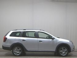 Grau Gebraucht 2020 Dacia Logan Stepway Limousine | 6.980 € (Superpreis)