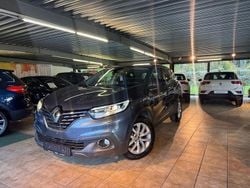 Blau Gebraucht 2017 Renault Kadjar Collection SUV | 12.990 € (Fairer Preis)