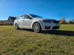 Weiß Gebraucht 2016 Skoda Octavia RS Kombi | 15.500 € (Teuer)