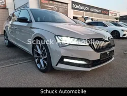 Seda steel/steel grau Gebraucht 2021 Skoda Superb SportLine Kombi | 24.988 € (Etwas zu teuer)