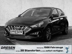 Schwarz Gebraucht 2023 Hyundai i30 Trend Limousine | 19.450 € (Fairer Preis)