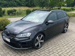 Schwarz Gebraucht 2015 VW Golf VII R Kombi | 22.500 € (Teuer)