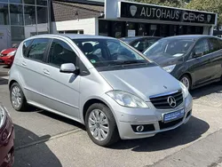 Polarsilber metalliclack Gebraucht 2009 Mercedes A180 Edition Limousine | 3.490 € (Fairer Preis)