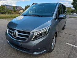 Grau Gebraucht 2019 Mercedes V250 Avantgarde Van / Kleinbus | 38.900 € (Superpreis)