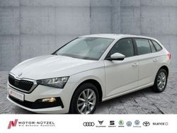 Candyweiss Gebraucht 2021 Skoda Scala Ambition Kleinwagen | 15.660 € (Fairer Preis)