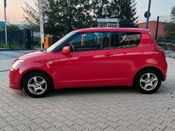 Rot Gebraucht 2006 Suzuki Swift Kleinwagen | 3.950 € (Fairer Preis)