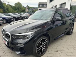 Black sapphire metallic Gebraucht 2020 BMW X5 M Sport SUV | 47.991 € (Guter Preis)