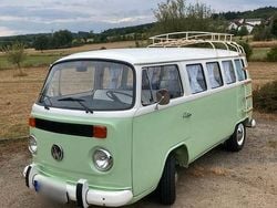 Grün Gebraucht 1976 VW T2 Van | 38.000 €