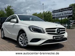 Weiß Gebraucht 2015 Mercedes A180 Limousine | 13.750 € (Fairer Preis)