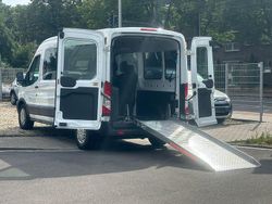 Weiß Gebraucht 2015 Ford Transit Trend Van / Kleinbus | 18.880 €