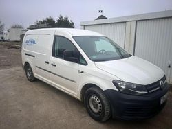 Weiß Gebraucht 2017 VW Caddy Van / Kleinbus | 9.999 € (Guter Preis)