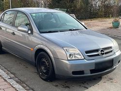 Grau Gebraucht 2004 Opel Vectra S Limousine | 1.250 € (Guter Preis)