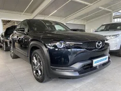 Jet black Gebraucht 2021 Mazda MX30 Comfort SUV | 16.800 € (Fairer Preis)