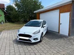Weiß Gebraucht 2019 Ford Fiesta ST-Line Kleinwagen | 14.600 € (Fairer Preis)