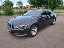 Grau Gebraucht 2018 VW Passat Comfortline Limousine | 16.390 € (Guter Preis)