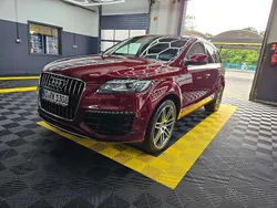 Rot Gebraucht 2014 Audi Q7 Business SUV | 25.500 €