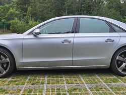 Silber Gebraucht 2014 Audi A8L Ambiente Limousine | 21.000 € (Superpreis)