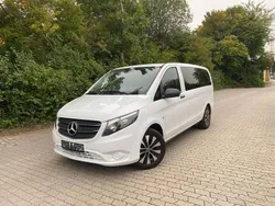 Weiß Gebraucht 2021 Mercedes V200 Van / Kleinbus | 24.500 €