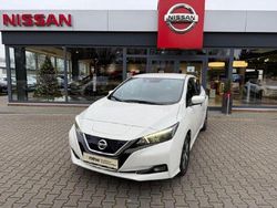 Weiß Gebraucht 2021 Nissan Leaf Acenta Kleinwagen | 13.490 € (Fairer Preis)