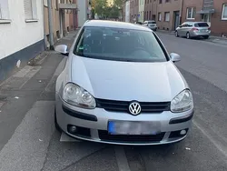 Silber Gebraucht 2004 VW Golf V Limousine | 3.500 € (Etwas zu teuer)