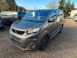 Grau Gebraucht 2017 Peugeot Expert Van | 13.499 € (Fairer Preis)