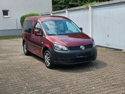 Rot Gebraucht 2011 VW Caddy Van / Kleinbus | 6.000 € (Fairer Preis)