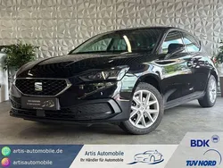 Mitternachtsschwarz Gebraucht 2021 Seat Leon Style Kombi | 17.490 € (Fairer Preis)